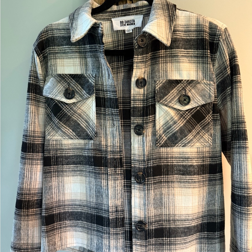 BB Dakota Monochrome Plaid Button-Up